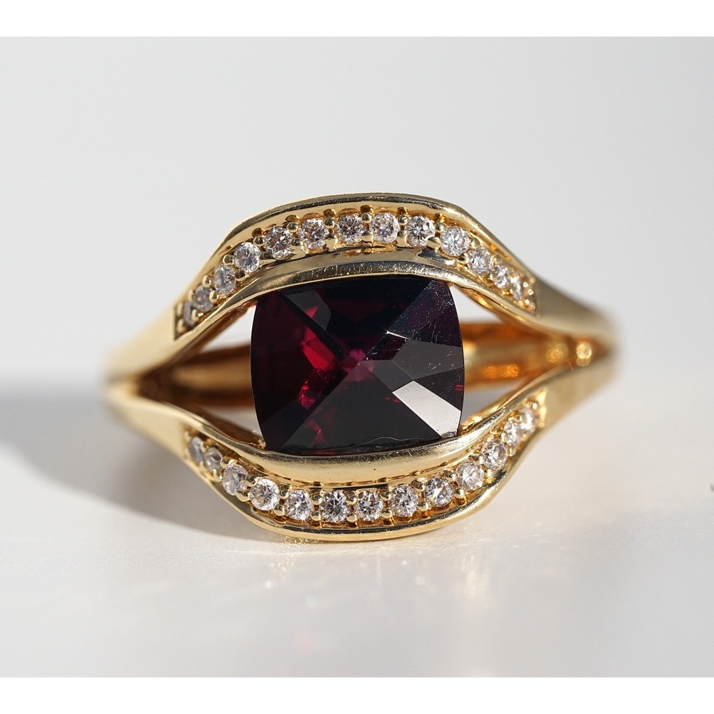 Lorenzo Designer 18k‎ Solid Gold Natural Rhodolite Garnet & Diamond Pave Ring - Picture 10 of 13